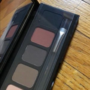 Jouer Jet Set Eyeshadow Palette